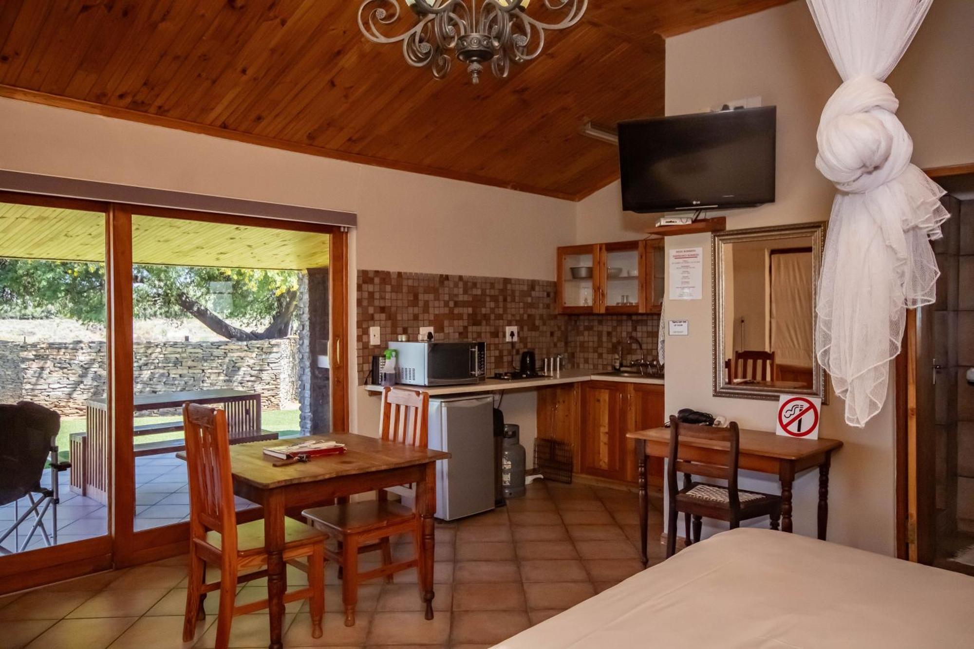 Tarantula Guest House Calvinia Esterno foto